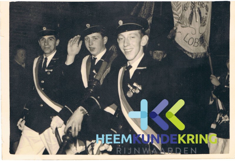 1956-0581 (2)